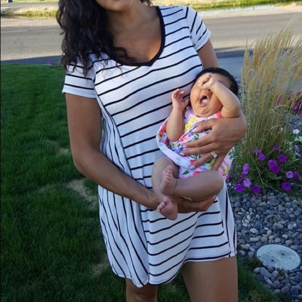 Jessica Simpson Maternity Dress